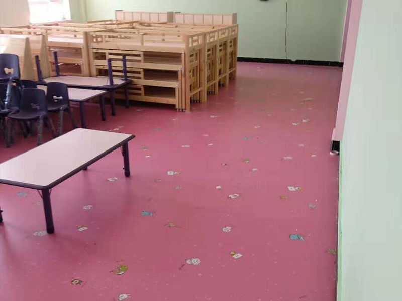 彈性商用地板